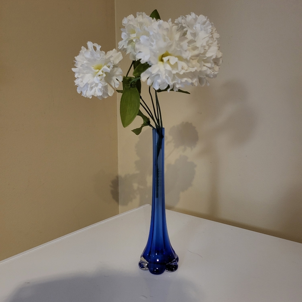 Vintage Cobalt Blue Blown Glass Bud Vase